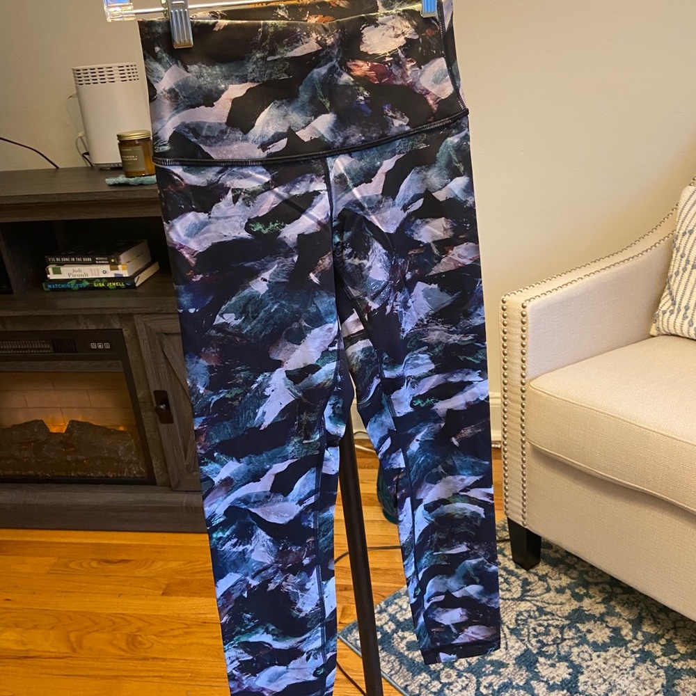Lululemon Wunder Under Tights